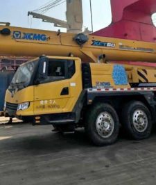 صورة اعلان : Heavy Crane Rental 5T–500T Saudi Arabia | Mobile & Crawler Crane