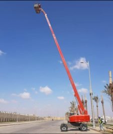 صورة اعلان : High Reach Manlift Rental — Dammam 12m-40m