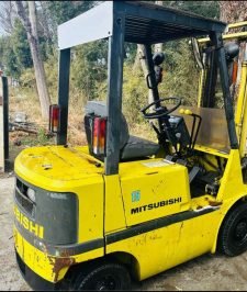 صورة اعلان : رافعة شوكية 3 طن للإيجار في جدة | تأجير فوركلفت 3 طن للمستودعات والمشاريع مع توصيل سريع داخل جدة