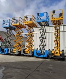 صورة اعلان : سيزر لفت للإيجار جميع انواع المقاسات ديزل للإيجار اليومي والاسبوعي والشهري