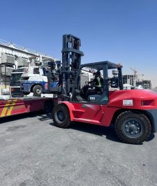 صورة اعلان : رافعات شوكية للإيجار جميع الاحجام من ٣ طن الا ١٦ طن موديلات حديثة سيفتي