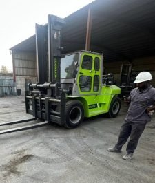 صورة اعلان : رافعات شوكية للإيجار جميع الاحجام موديلات حديثة سيفتي