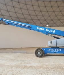 صورة اعلان : مان لفت للإيجار جميع المقاسات موديلات حديثة سيفتي عالي ١٠٠%