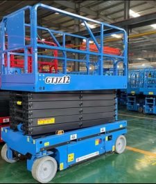 صورة اعلان : سيزرلفت للايجار. مان لفت للايجار. رافعات شوكيه للايجار