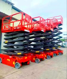 صورة اعلان : Scissor lifts for rent in Jeddah, 12 meters, 2026
