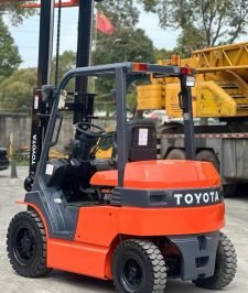 صورة اعلان : رافعة شوكية 7طن 10طن للإيجار بالدمام و بجدة – الدمام جدة