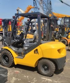 صورة اعلان : فوركلفت للإيجار في الدمام #0564548663