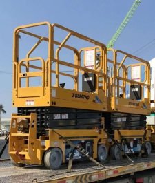 صورة اعلان : تأجير سيزر لفت 8متر 10متر 12متر في جدة ومكة | عقود شركات ومصانع | رافعة مقصية وسقالات كهرباء 🚀