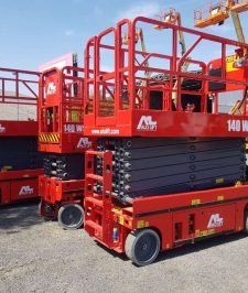 صورة اعلان : Scissor lift 12meter rental Jeddah  | 2026
