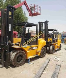 صورة اعلان : فوركلفت للإيجار في الرياض || رافعة شوكية لمناولة ونقل البضائع | 0548506135
