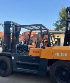 صورة اعلان : <strong>فوركلفت للإيجار في الدمام تاج المملكة | 0564548663</strong>