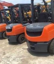 صورة اعلان : Forklift rental Dammam / 2026