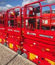 صورة اعلان : تاجير سيزرلفت 8متر في جدة –