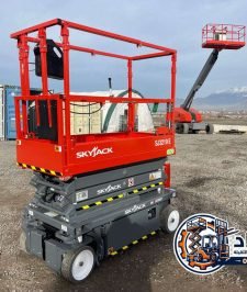 صورة اعلان : سيزرلفت 14 متر للإيجار الخبر