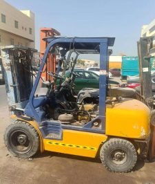 صورة اعلان : تأجير فوركلفت 24 ساعة في الرياض | نخدمك في أي وقت وبأي حمولة ⏰