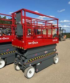 صورة اعلان : أفضل Scissor Lift Rental in Dammam | سيزر لفت للإيجار | موديلات 2020–2026