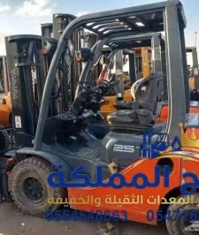 صورة اعلان : رافعة شوكية و مقصية سيزر لفت مان لفت و فوركلفت تأجير