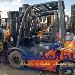 فوركلفت-للإيجار-في-الرياض-الجبيل-القطيف-الدمام-جدة-رافعة-شوكية-Forklift-rental-Dammam-Riyadh-Jeddah06