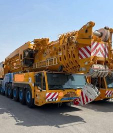 صورة اعلان : 🚜 كرين للإيجار في الجبيل — رافعات كرين صناعية ثقيلة — رفع معدات المصانع والبتروكيماويات — 20 طن إلى 200 طن 🏭