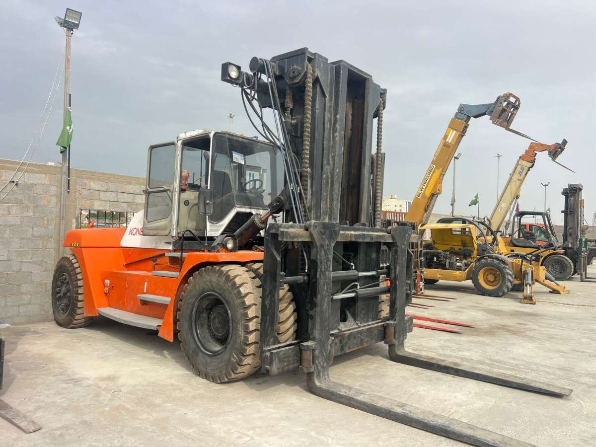 36573e0cf1fd4c7b80fabc5b63d37467-1