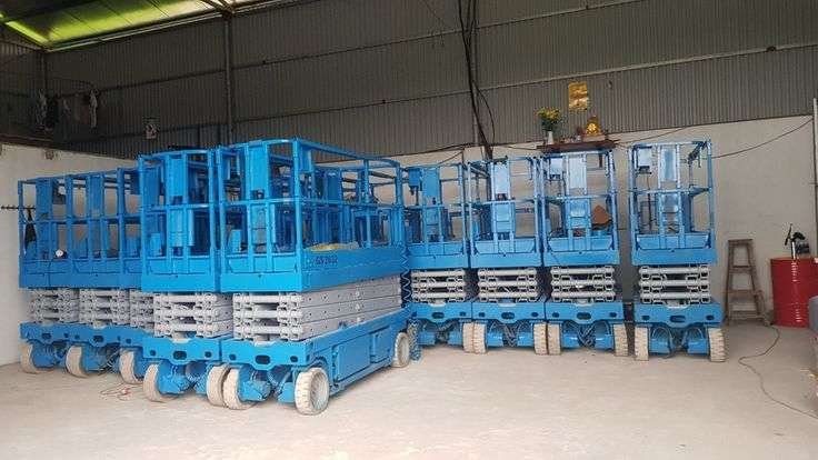 53e1c867ca6d1a8d9a007029fe82a0f5-1