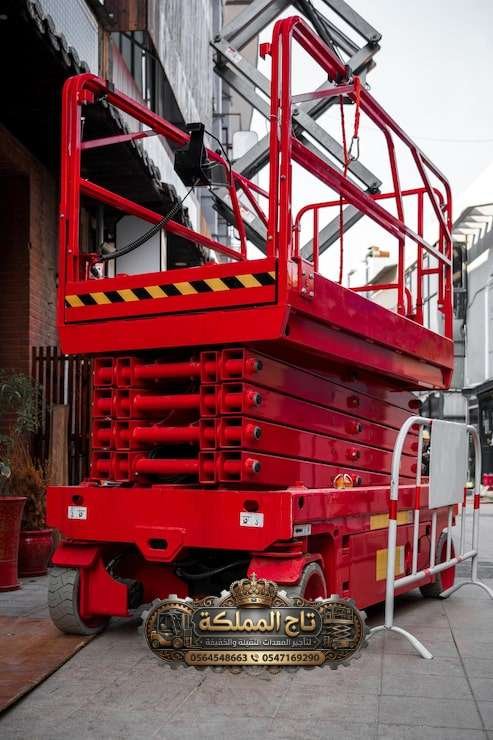 new-hydraulically-mounted-lift-table_1127-12937_watermarked-1