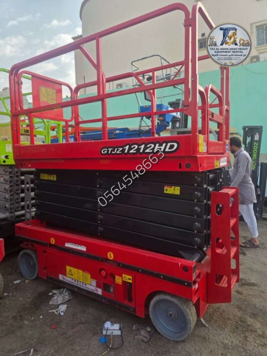Scissor-lift-for-rent-in-Jeddah-2026-Mecca-Dammam-Riyadh-Khobar-Jubail-Qatif-Tabuk-Rabigh-10-1