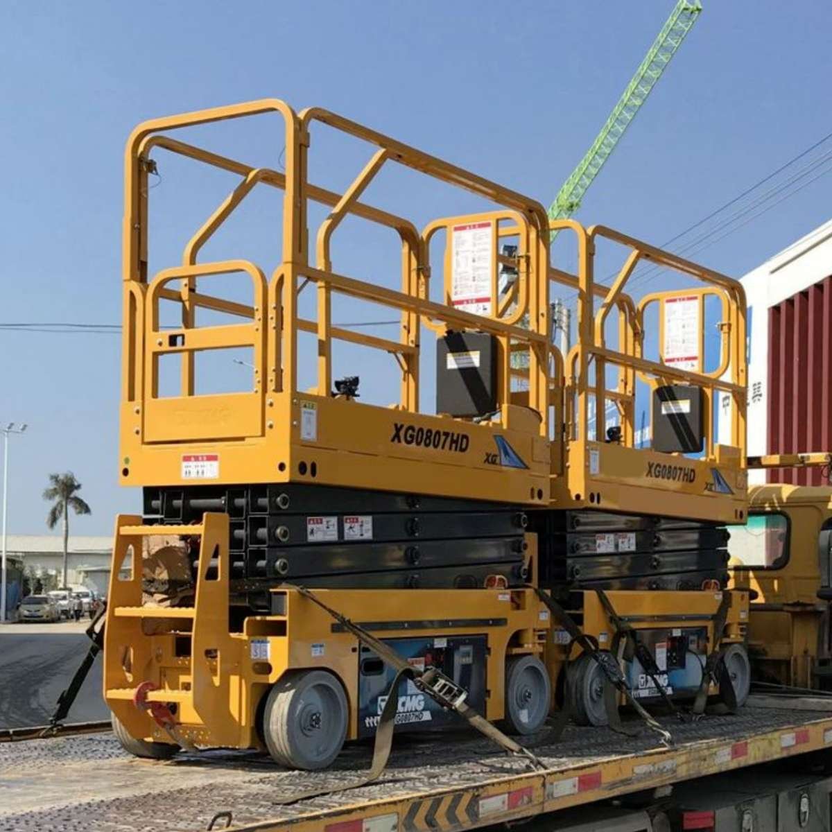 XG1823ERT-Scissor-Lift-Construction-Platform-18.1-m-Max.-Operating-Height-Scissor-Type-Aerial-Working-Platform