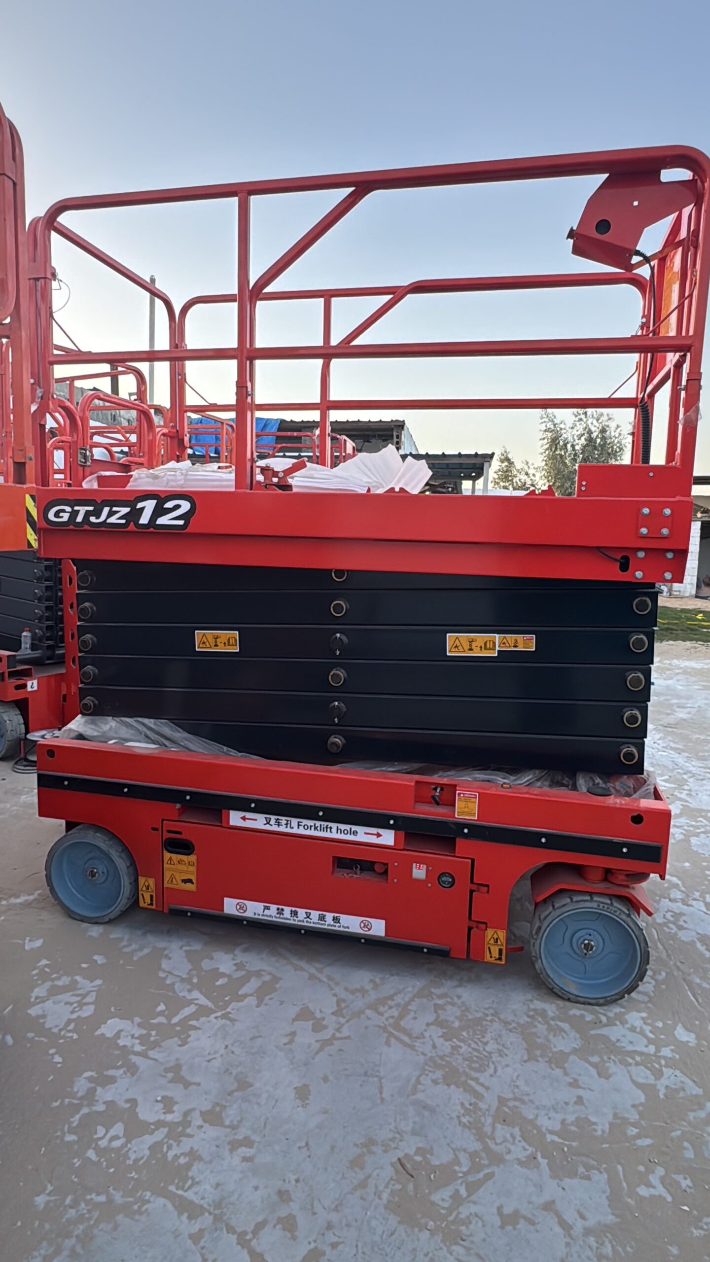 315AF561-2B25-487F-B2B3-06C51FE8078A