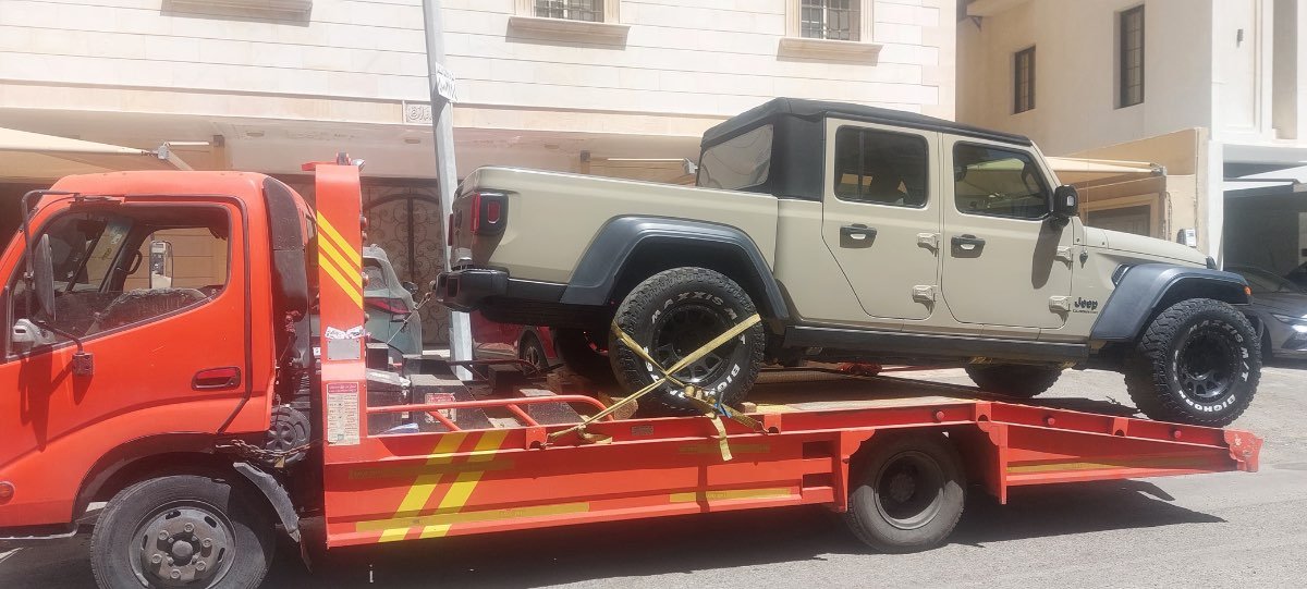 2d82ec52-e625-49c3-af26-3235a6a095a1