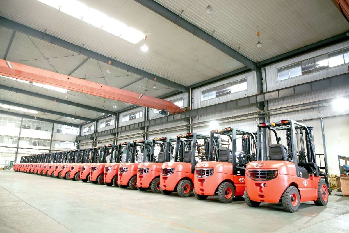 e6c3e02bd083e7b9f9aa5b90615ed630-2