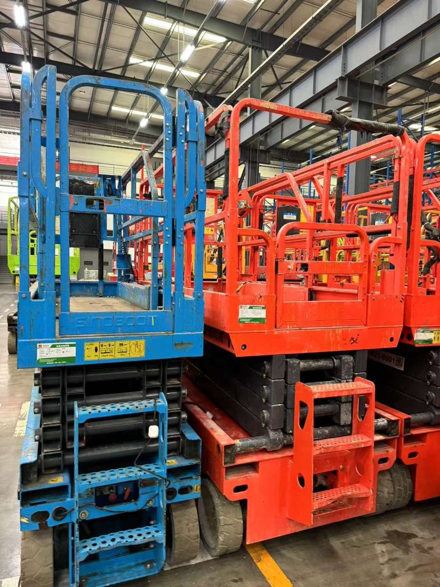 سيزر-لفت-للإيجار-في-الدمام-جدة-الرياص-رافعات-مقصية-سيزرات_433